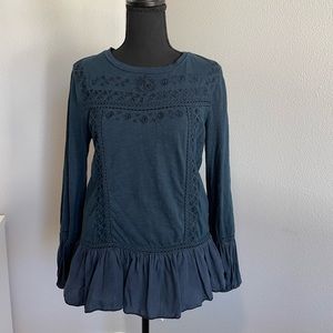 Sundance Talitha Top /peplum top with ruffled sleeves. Navy Blue, size M